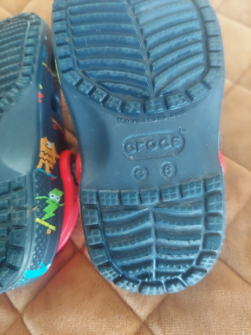 Crocs Kids' Navy Monster Skate Clogs with Red Strap Size C6 (Toddler 6)
